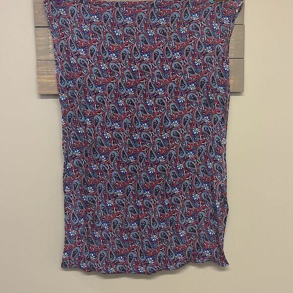 Talbots Woman’s Red Paisley Infinity Fashion Viscose Scarf- OSFM Approx 32”, 21” - Picture 6 of 8